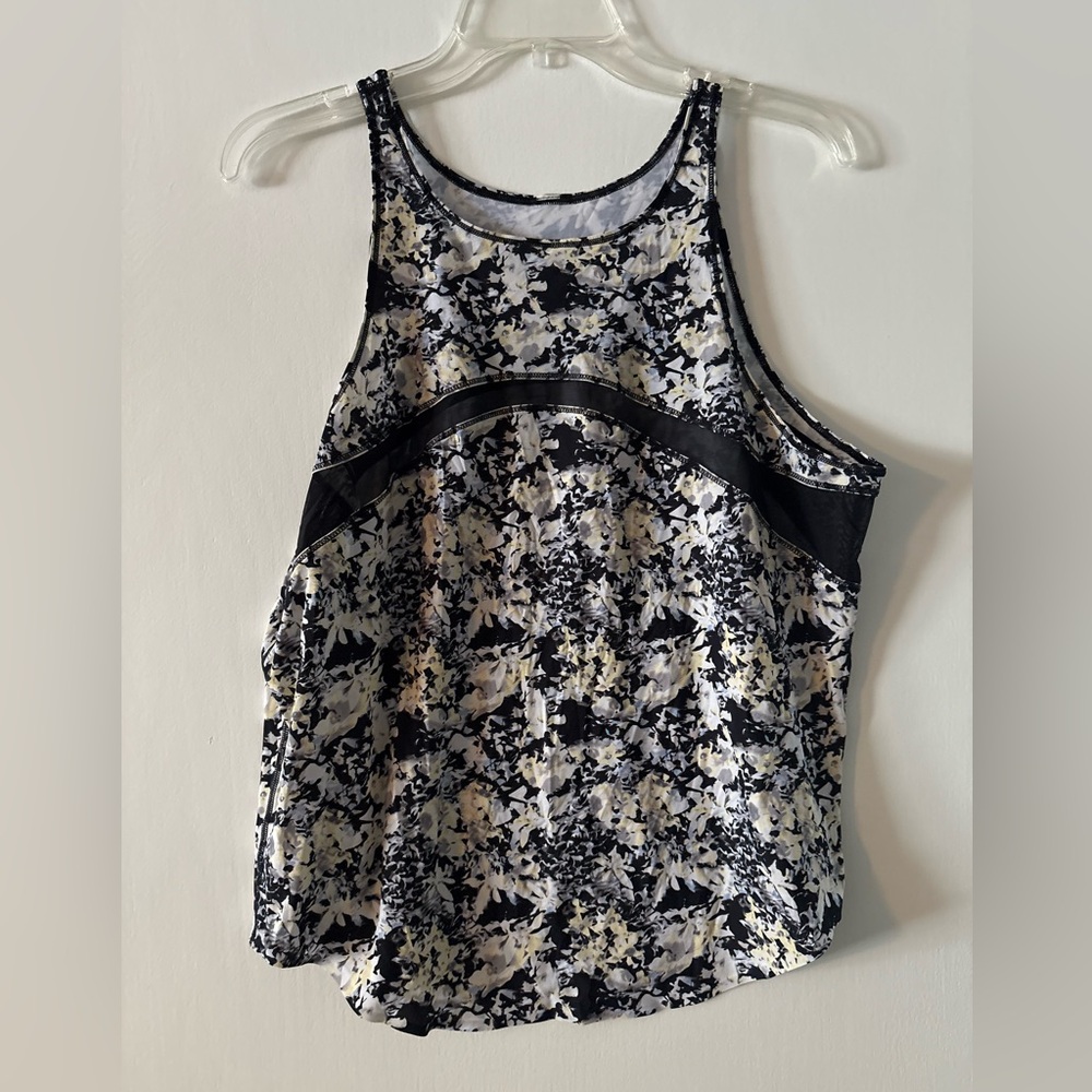Lululemon Floral Black and White Women's Tank Top